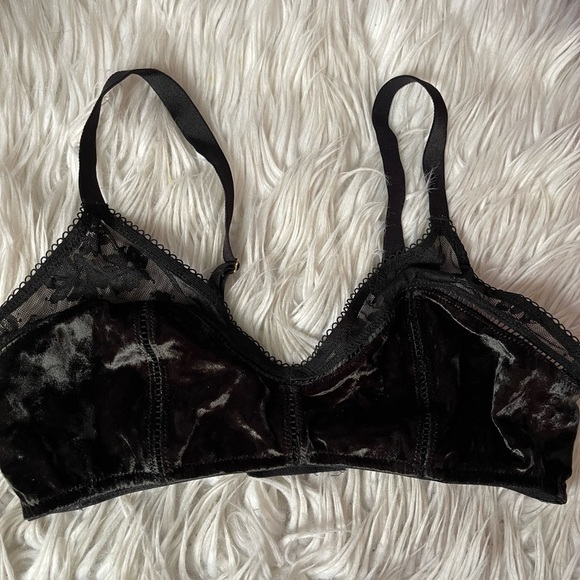 victoria secret velvet floral lace bralette - Picture 1 of 3